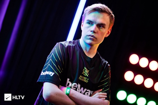 国服白起最新出装与铭文推荐揭秘